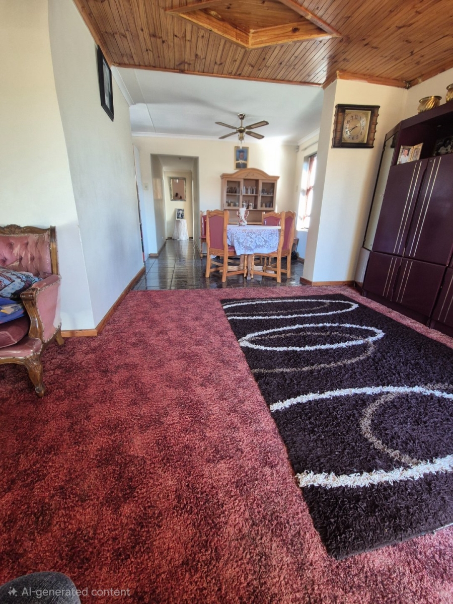 5 Bedroom Property for Sale in Motherwell Nu 5 Eastern Cape